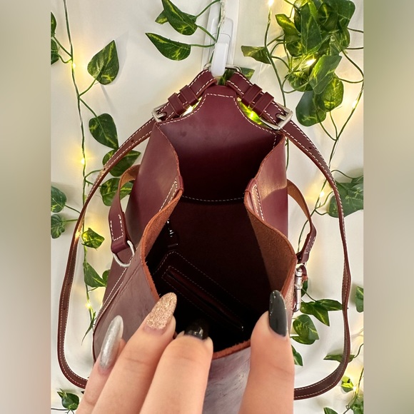 🩷💜 *RARE* Vintage Dooney & Burke Backpack 💜🩷 - Picture 4 of 14